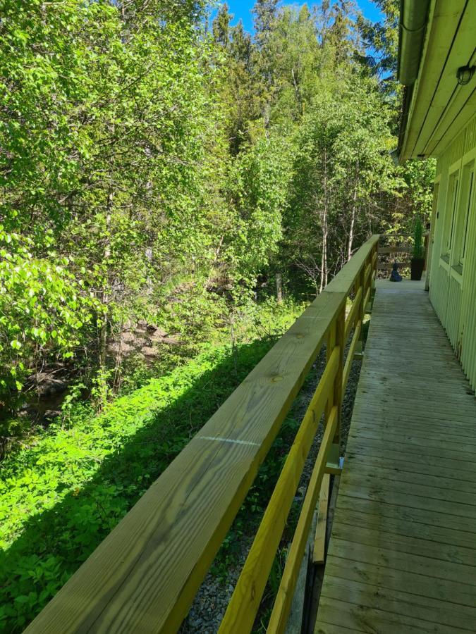 Pinebo Palace Guesthouse Ulricehamn Dış mekan fotoğraf